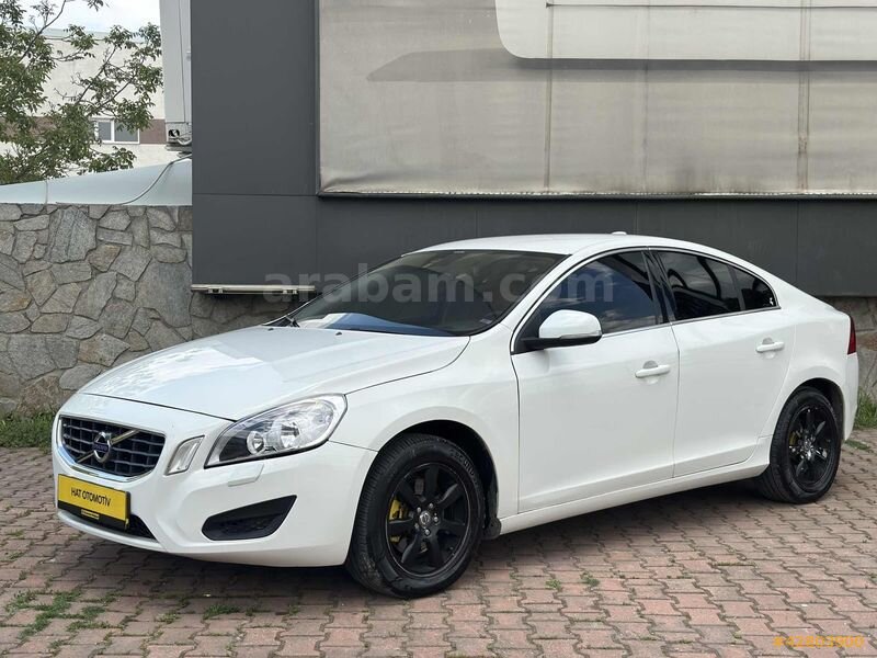 HAT AUTO GÜVENCESİYLE VOLVO S60 DİZEL OTOMATİK