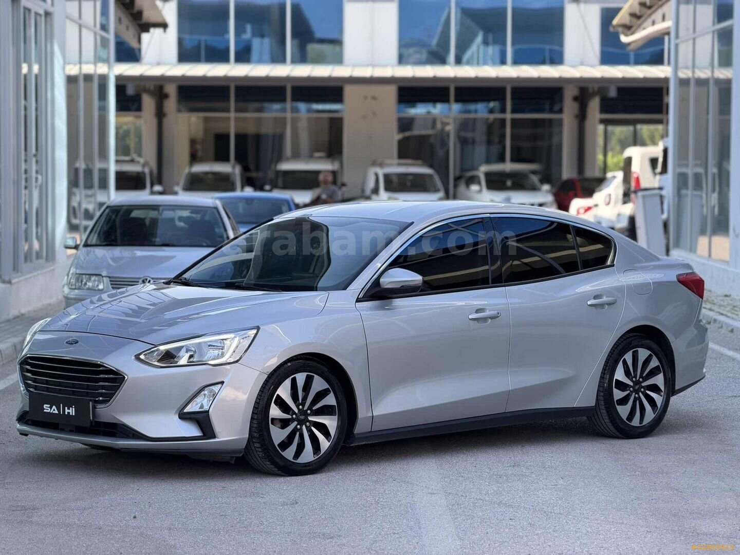 Galeriden Ford Focus 1.5 EcoBlue Titanium 2018 Model Denizli 150.000 km Gri 1
