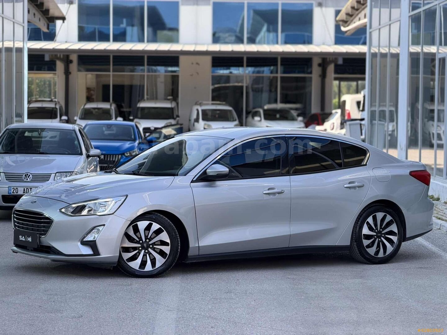 Galeriden Ford Focus 1.5 EcoBlue Titanium 2018 Model Denizli 150.000 km Gri 2
