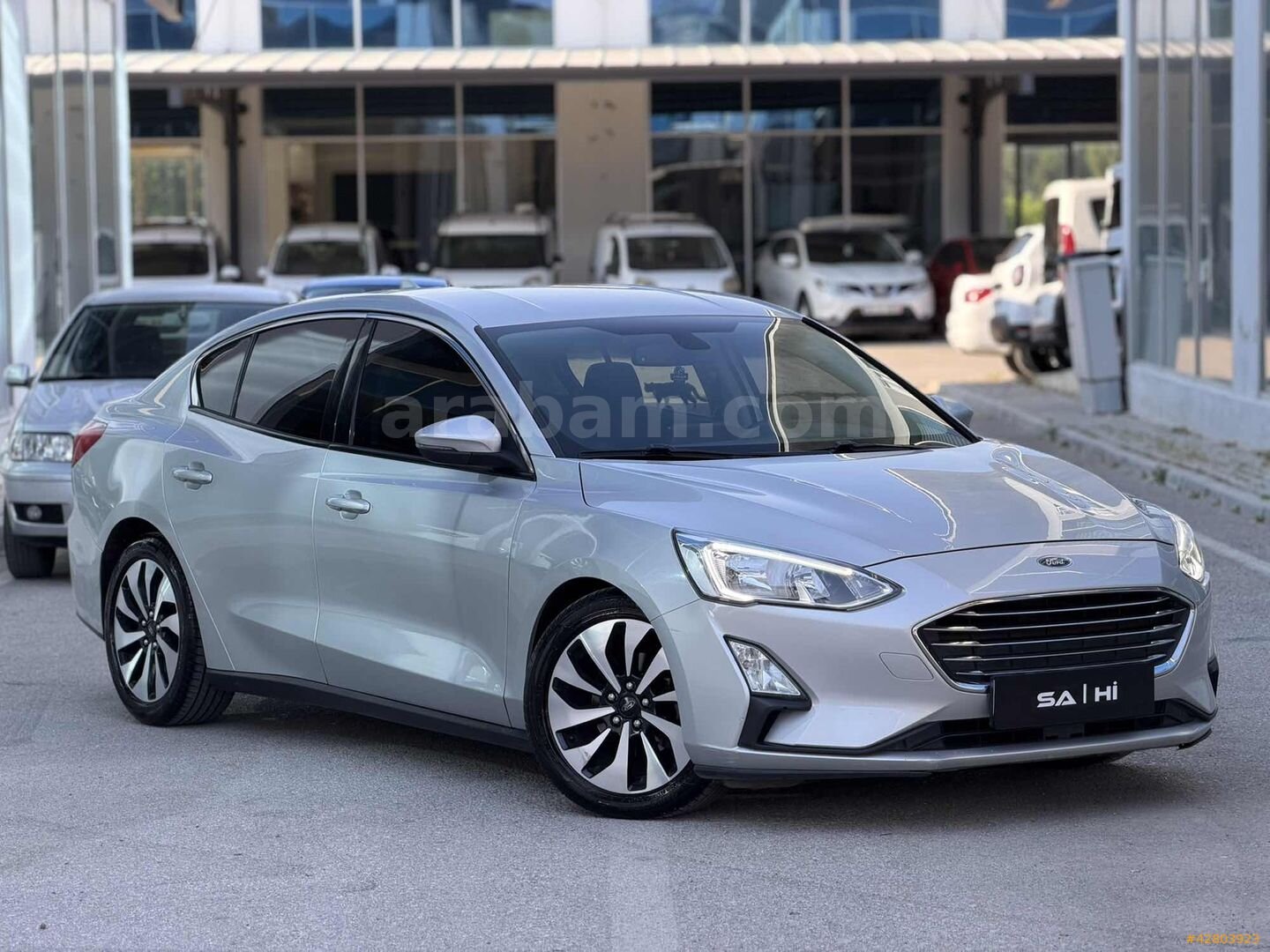 Galeriden Ford Focus 1.5 EcoBlue Titanium 2018 Model Denizli 150.000 km Gri 4
