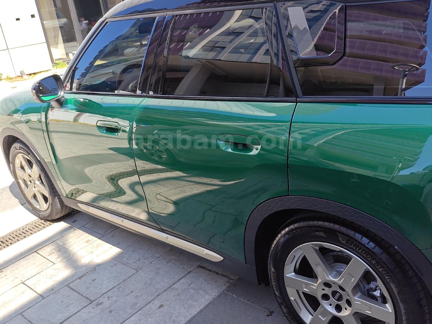 2025 MINI COUNTRYMAN E FAVOURED | BRITISH RACING GREEN TABA 5