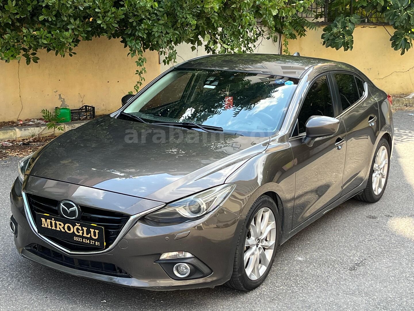 327.000TL PEŞİNATLA ELDEN SENETLİ MAZDA3 3