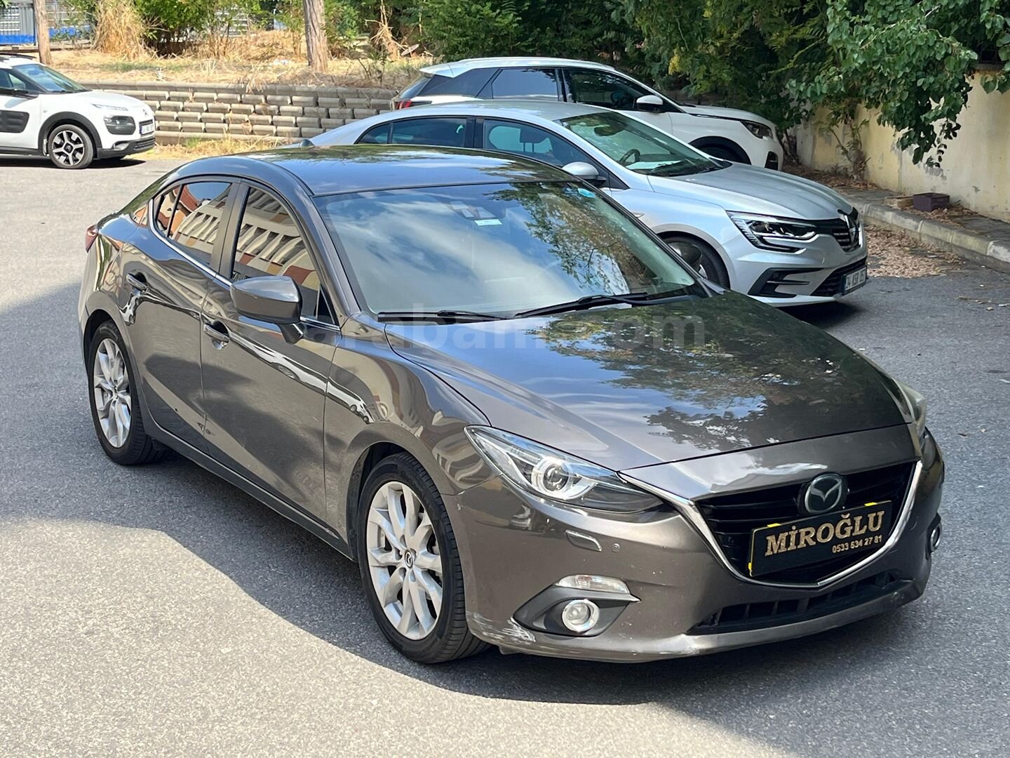 327.000TL PEŞİNATLA ELDEN SENETLİ MAZDA3 4
