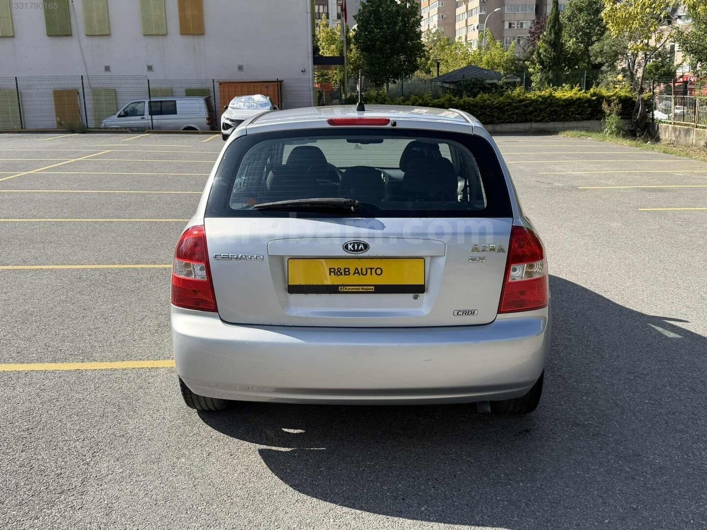 2006 KİA CERATO 1.5 CRDI EX EMSALSİZ TEMİZLİKTE 6