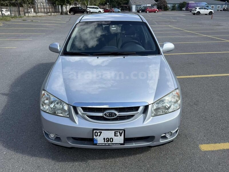 2006 KİA CERATO 1.5 CRDI EX EMSALSİZ TEMİZLİKTE