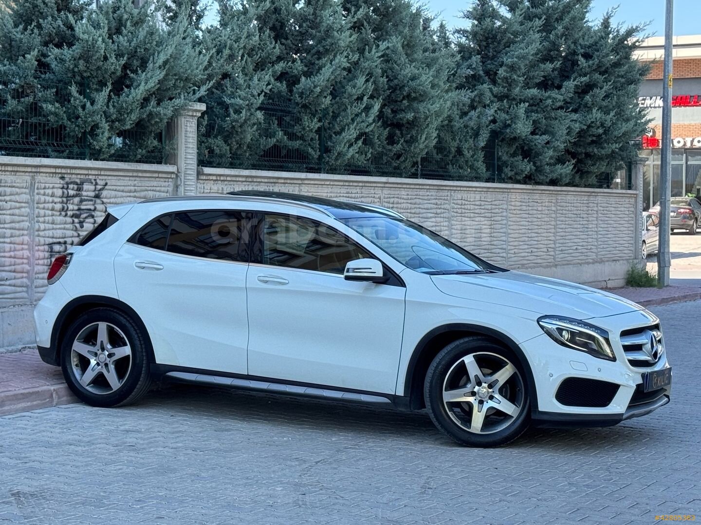 2015 GLA180 D AMG HATASIZ BOYASIZ TRAMMERSİZ SADECE 163 BİN KM 2