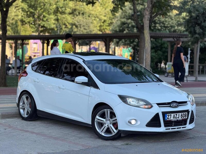 Galeriden Ford Focus 1.6 TDCi Titanium 2012 Model Gaziantep 294.000 km Beyaz 1