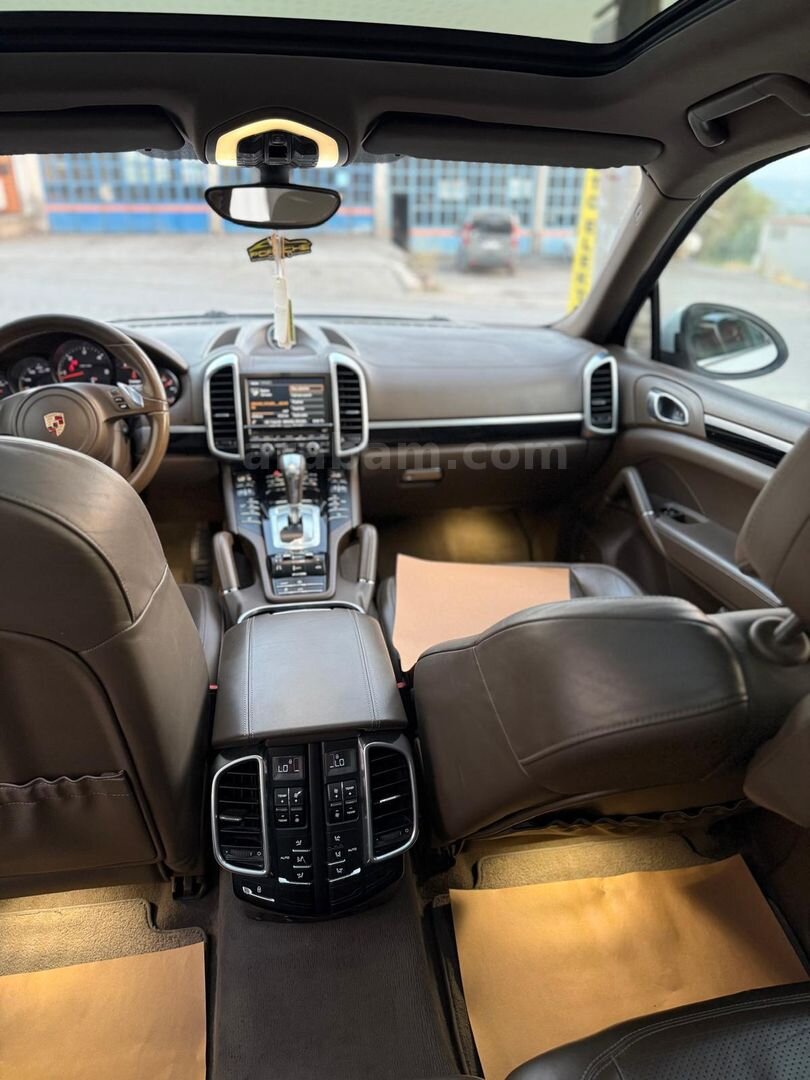 Sahibinden Porsche Cayenne 3.0 Diesel 2013 Model 4