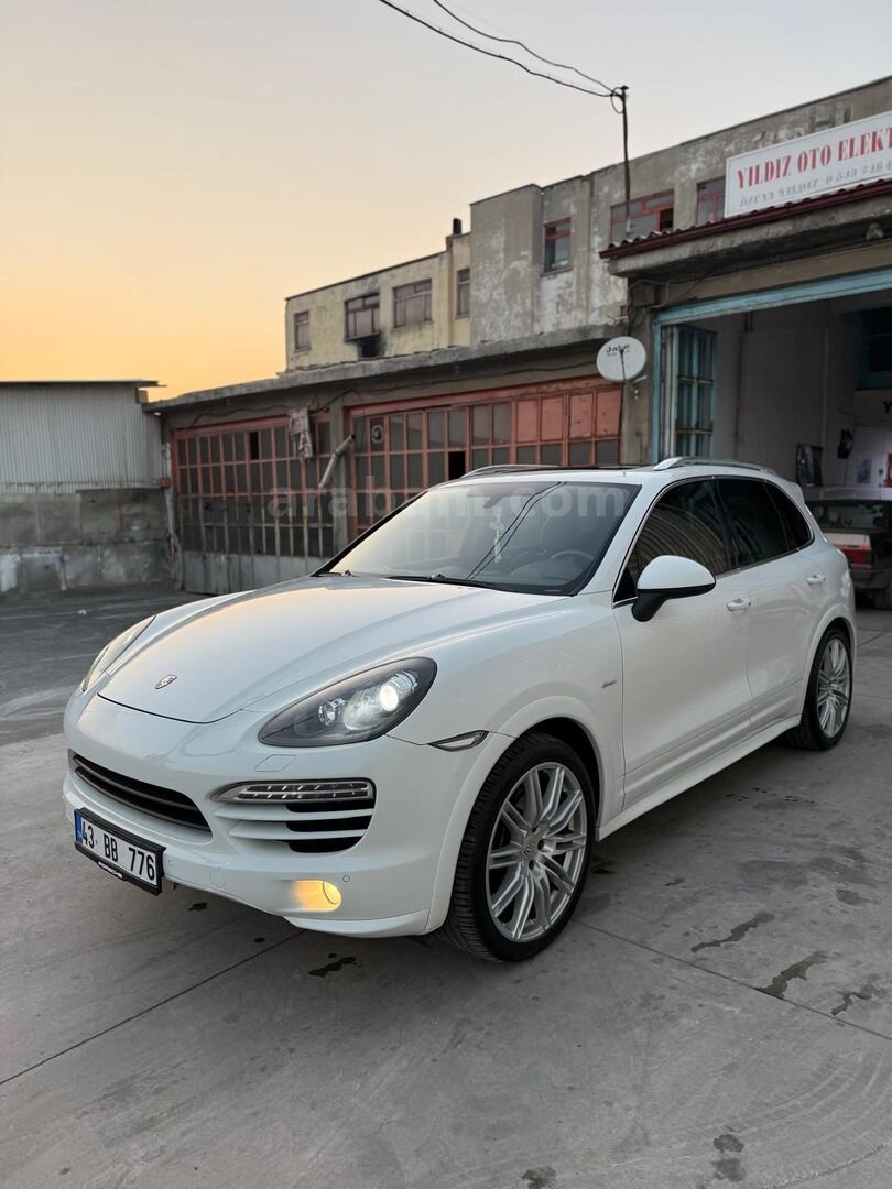 Sahibinden Porsche Cayenne 3.0 Diesel 2013 Model 3