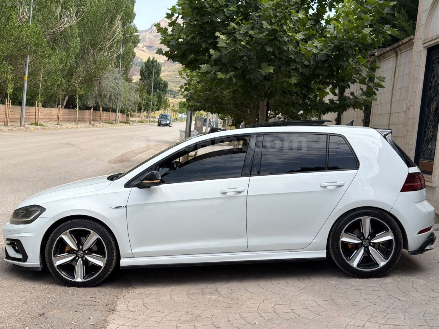 SİNAN OTOMOTİV'DEN TEMİZ KULLANILMIŞ GOLF HİGHLİNE 5
