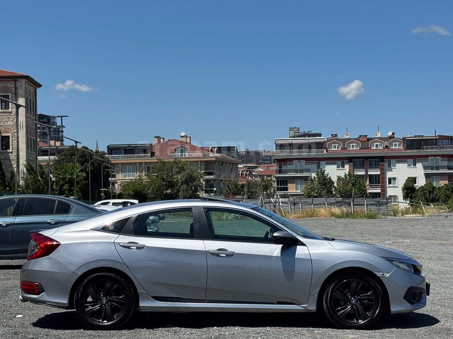 Galeriden Honda Civic 1.6i VTEC Elegance 2017 Model İstanbul 150.000 km Gri 7