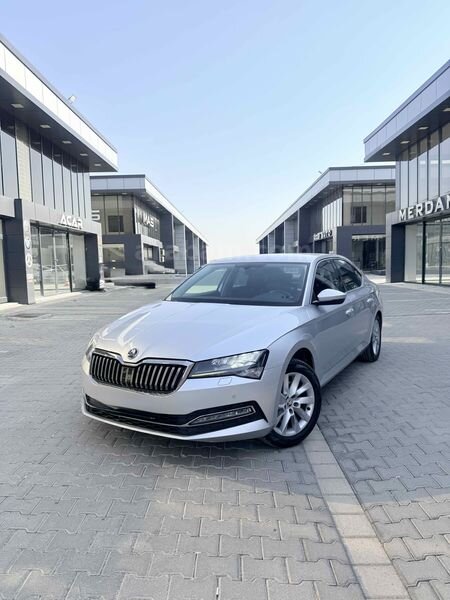 Galeriden Skoda SuperB 1.5 TSI Premium 2023 Model Diyarbakır 176.100 km Gri 1