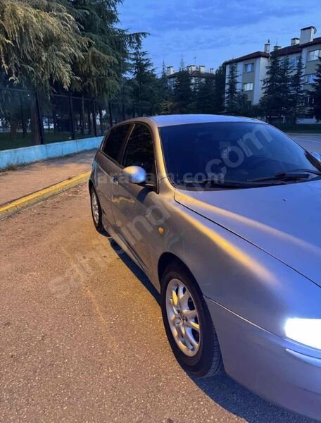 Sahibinden Alfa Romeo 147 1.6 TS Progression 2004 Model 5