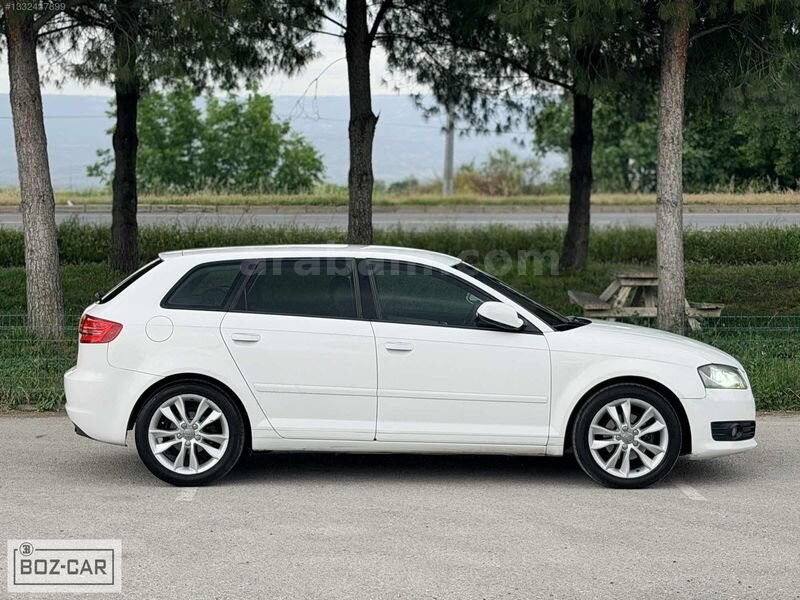 BOZCAR 2012 AUDİ A3 1.6 TDI AMBİTİON 3 KOL HIZ SABT DERİ MERCEK 2