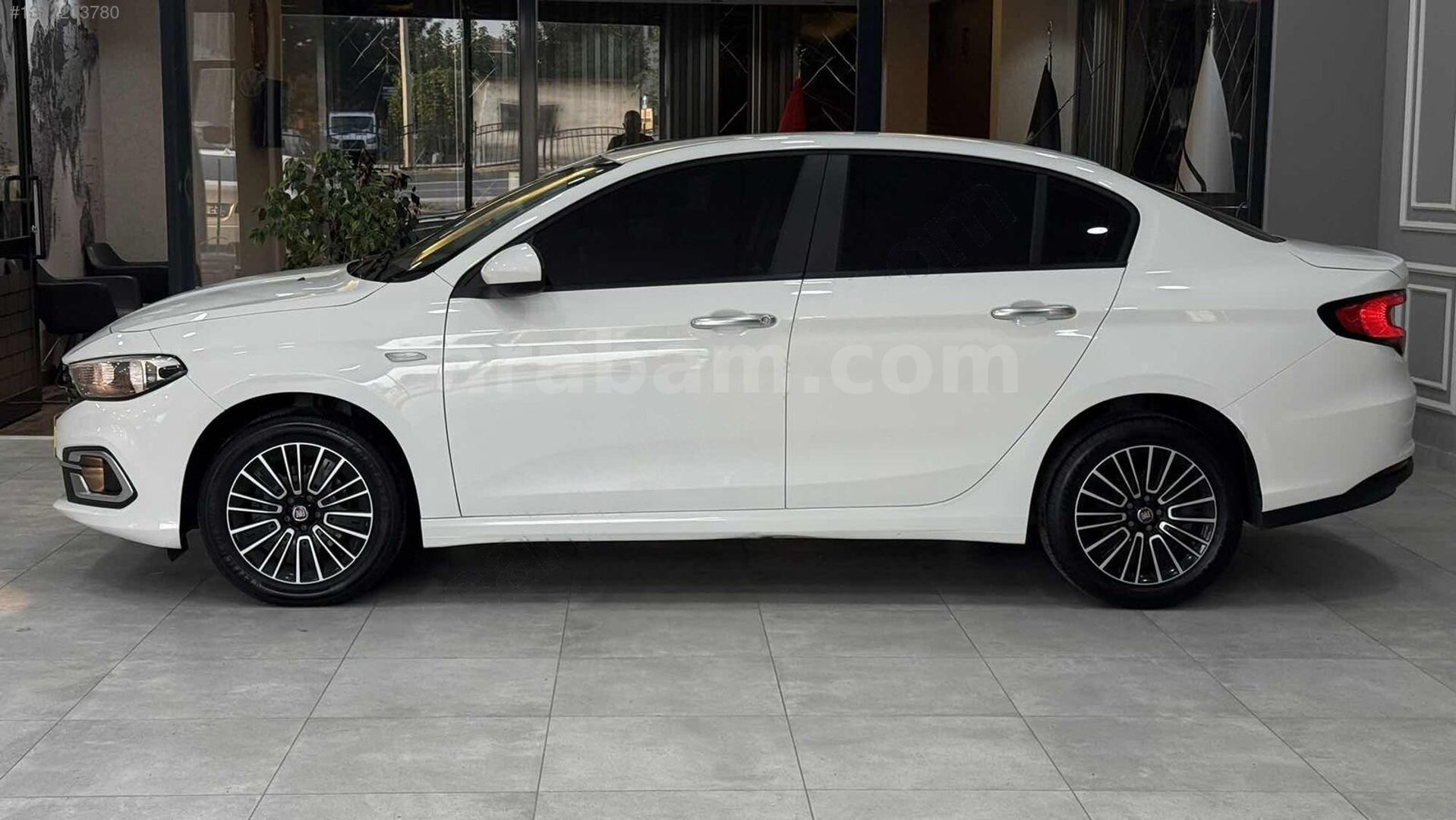 Galeriden Fiat Egea 1.4 Fire Easy Plus 2024 Model Samsun 35.500 km Beyaz 6