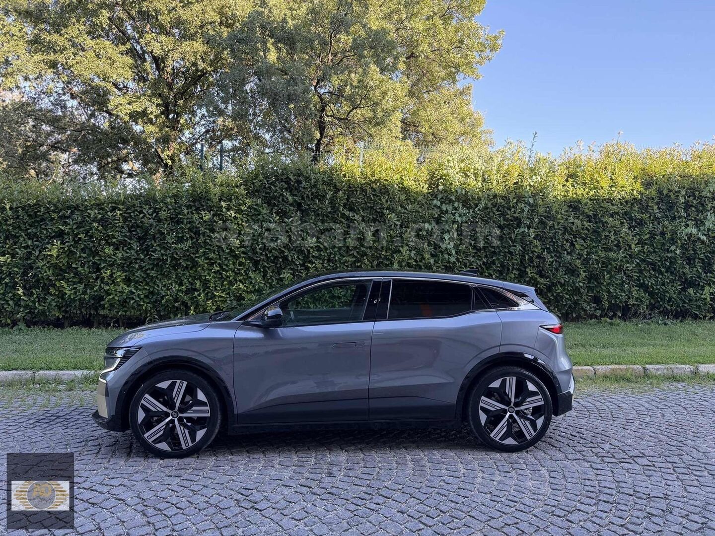 Galeriden Renault Megane E-Tech Iconic 2024 Model Bursa 63.000 km Gri 5