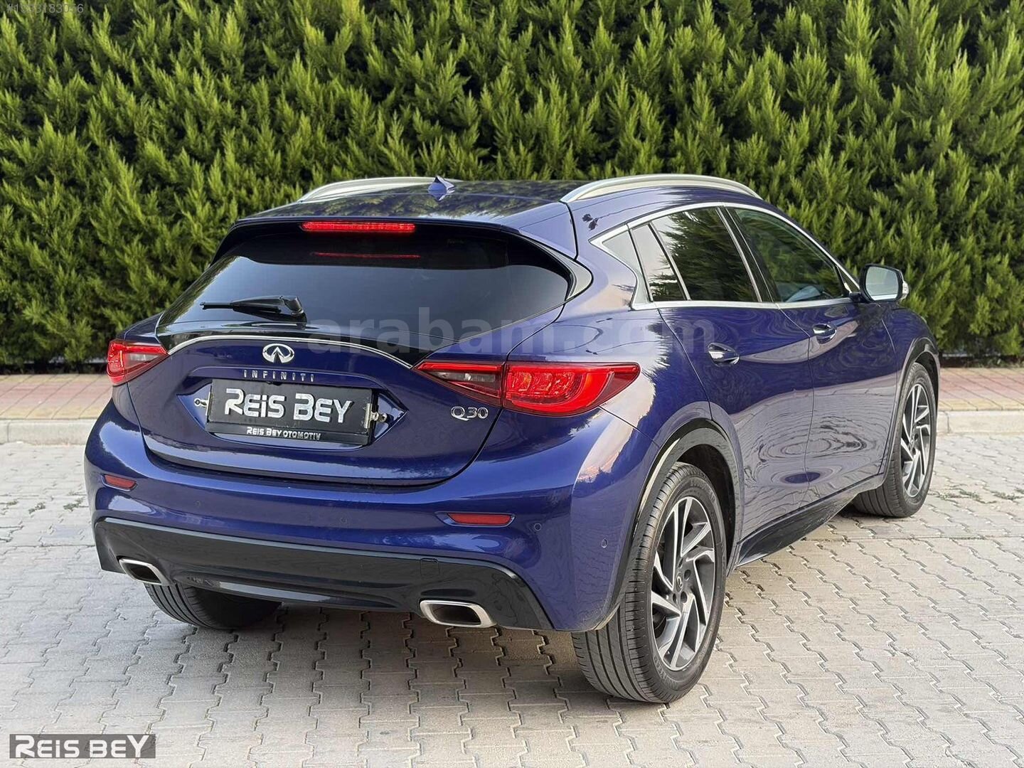 Galeriden Infiniti Q30 1.5 D 2016 Model Antalya 126.000 km Lacivert 6