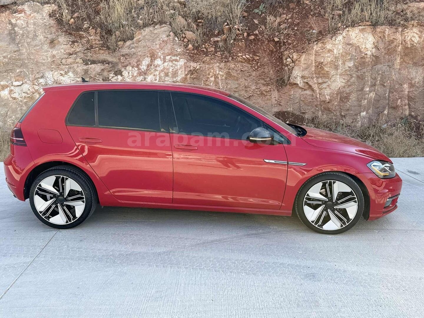 KELEŞOĞLU OTOMOTİVDEN TEMİZ BAKIMLI GOLF 7,5 5