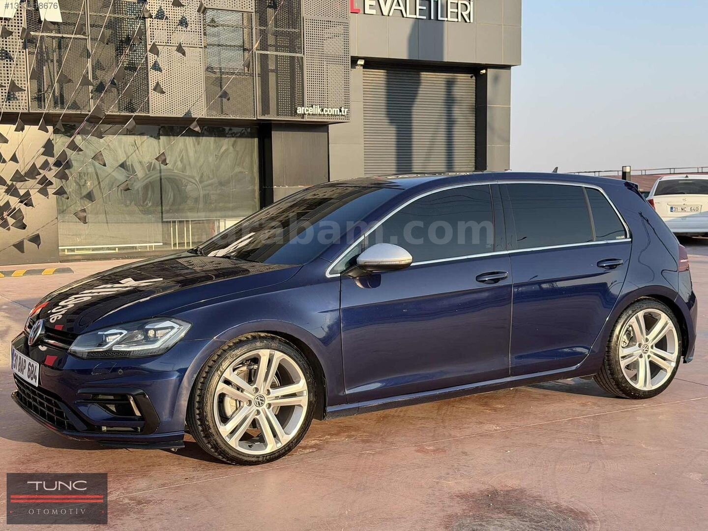 2019 GOLF Antrasit Tavan Logolu Geri görüş Orijinal Acil 3
