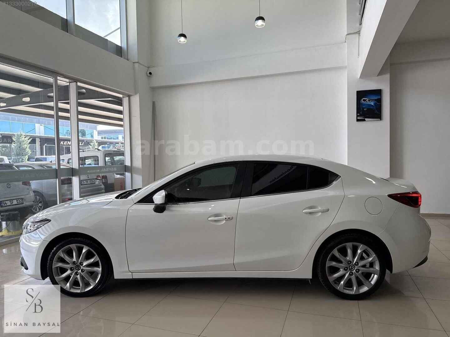 Galeriden Mazda 3 1.5 SkyActive-G Power 2015 Model Denizli 145.000 km Beyaz 6