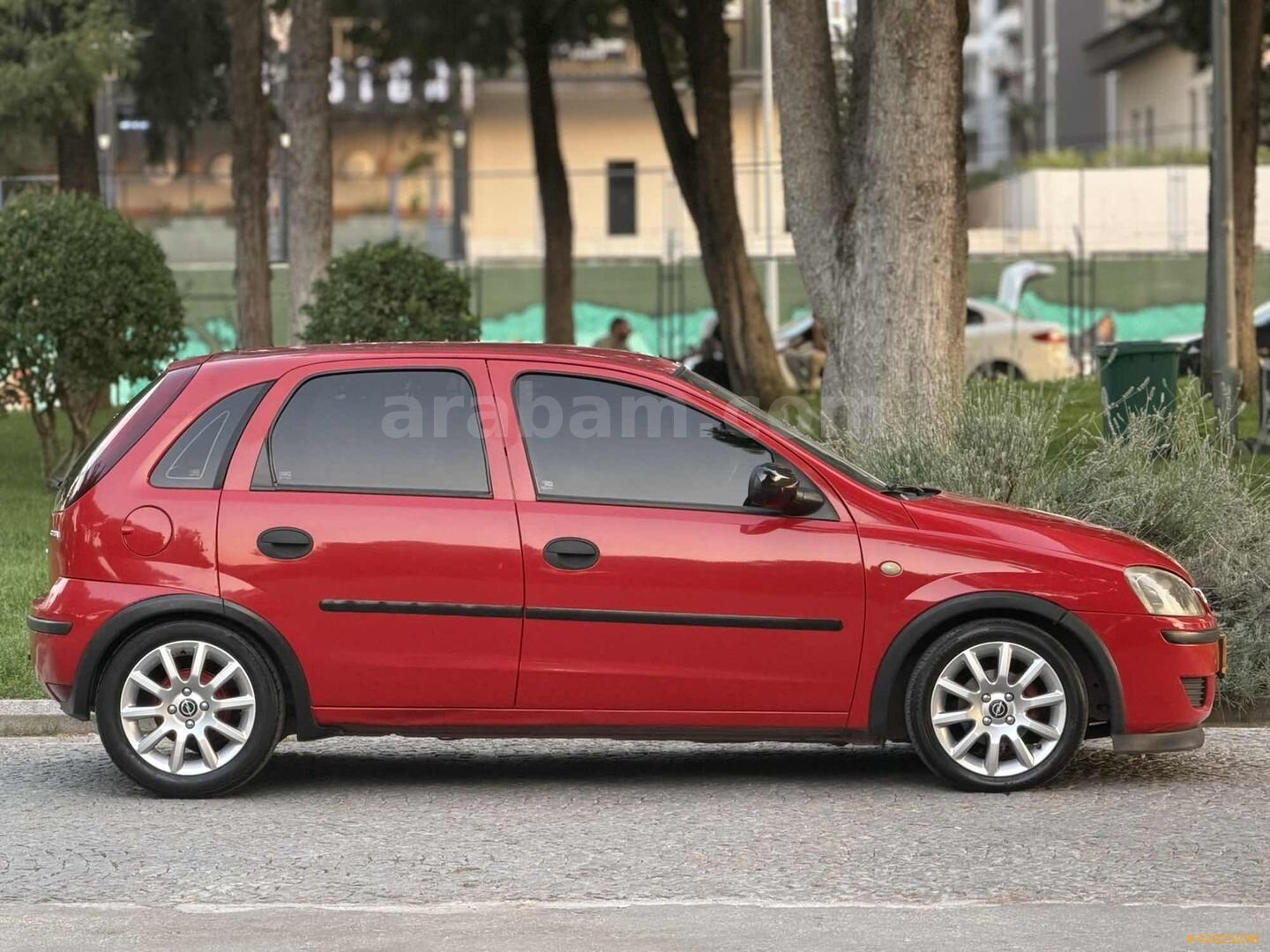 Galeriden Opel Corsa 1.0 Essentia 2004 Model Denizli 255.000 km Kırmızı 4