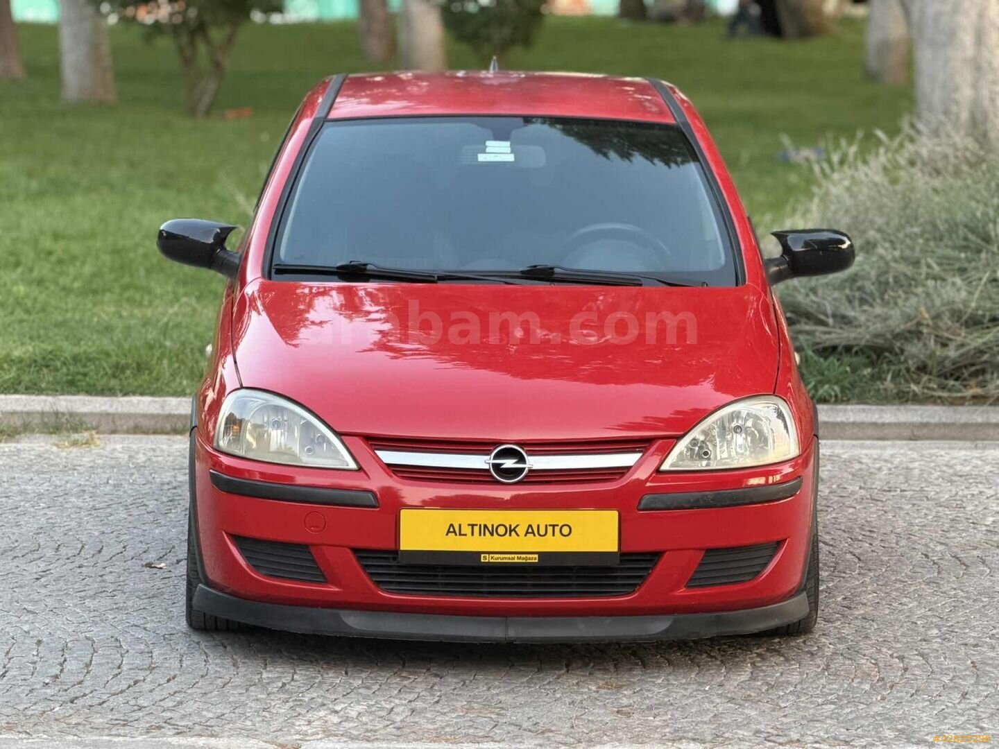 Galeriden Opel Corsa 1.0 Essentia 2004 Model Denizli 255.000 km Kırmızı 2