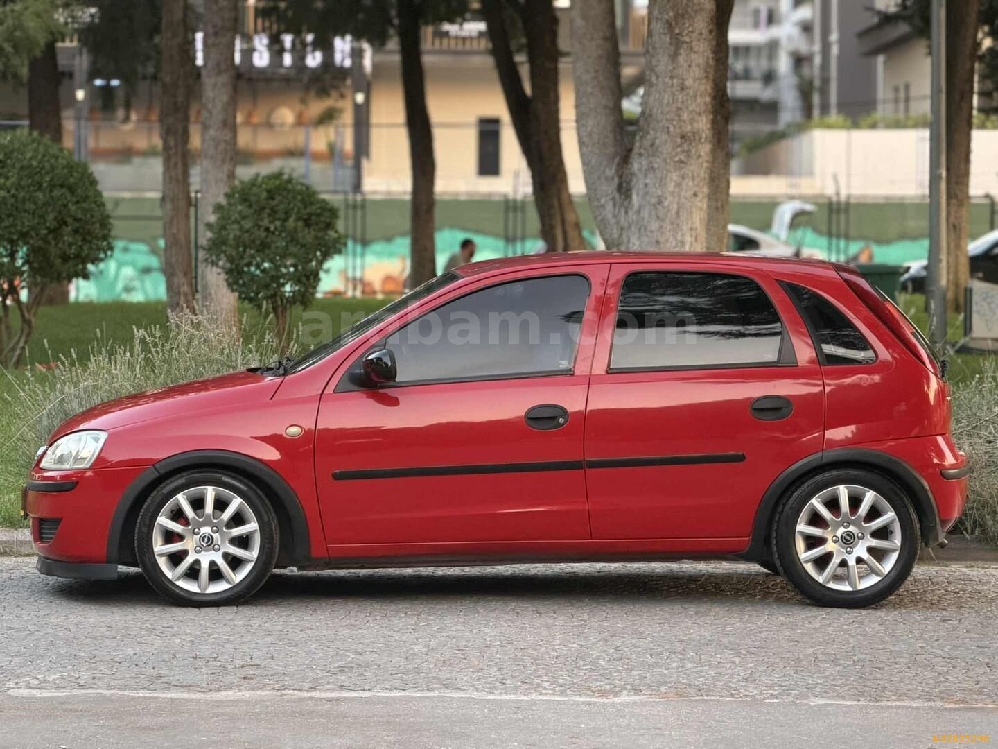 Galeriden Opel Corsa 1.0 Essentia 2004 Model Denizli 255.000 km Kırmızı 5