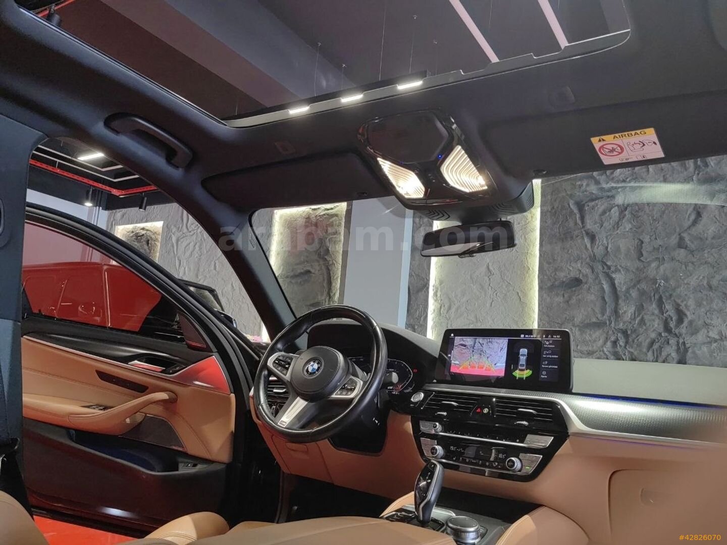 Galeriden BMW 5 Serisi 520i 50th Year M Edition 2023 Model İstanbul 59.284 km Lacivert 5