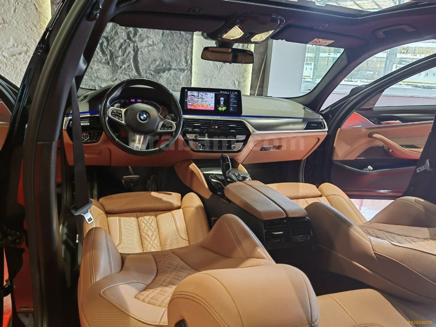 Galeriden BMW 5 Serisi 520i 50th Year M Edition 2023 Model İstanbul 59.284 km Lacivert 4