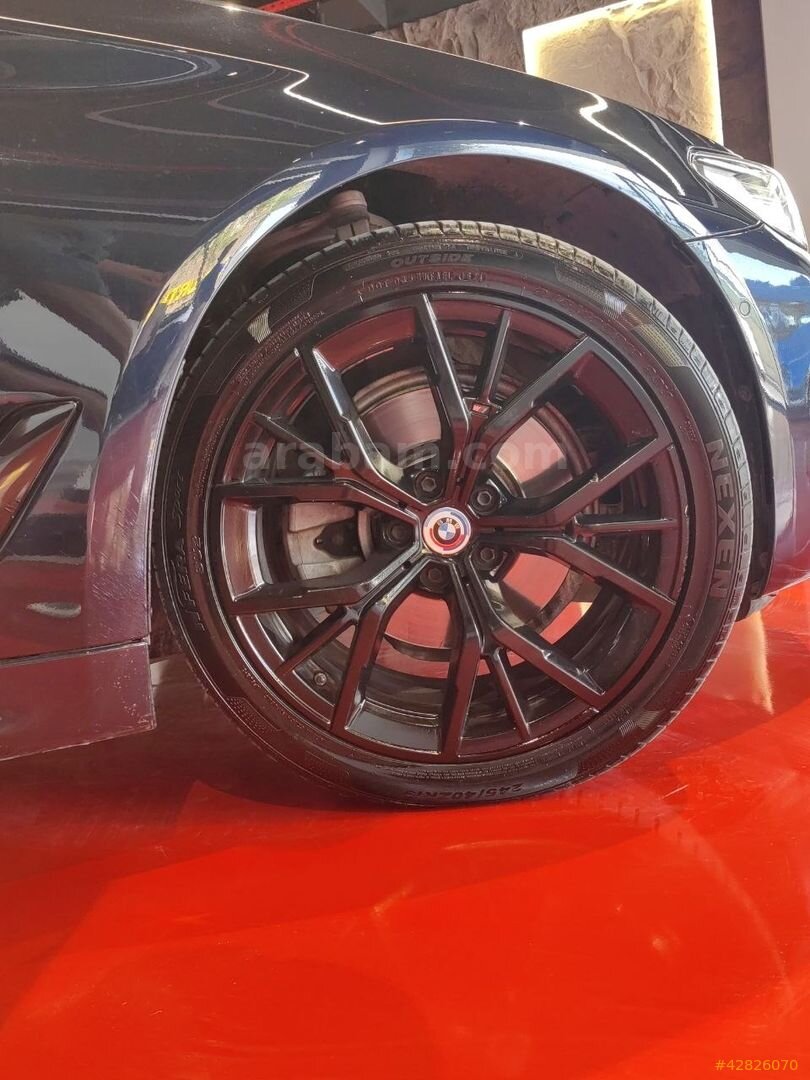 Galeriden BMW 5 Serisi 520i 50th Year M Edition 2023 Model İstanbul 59.284 km Lacivert 2