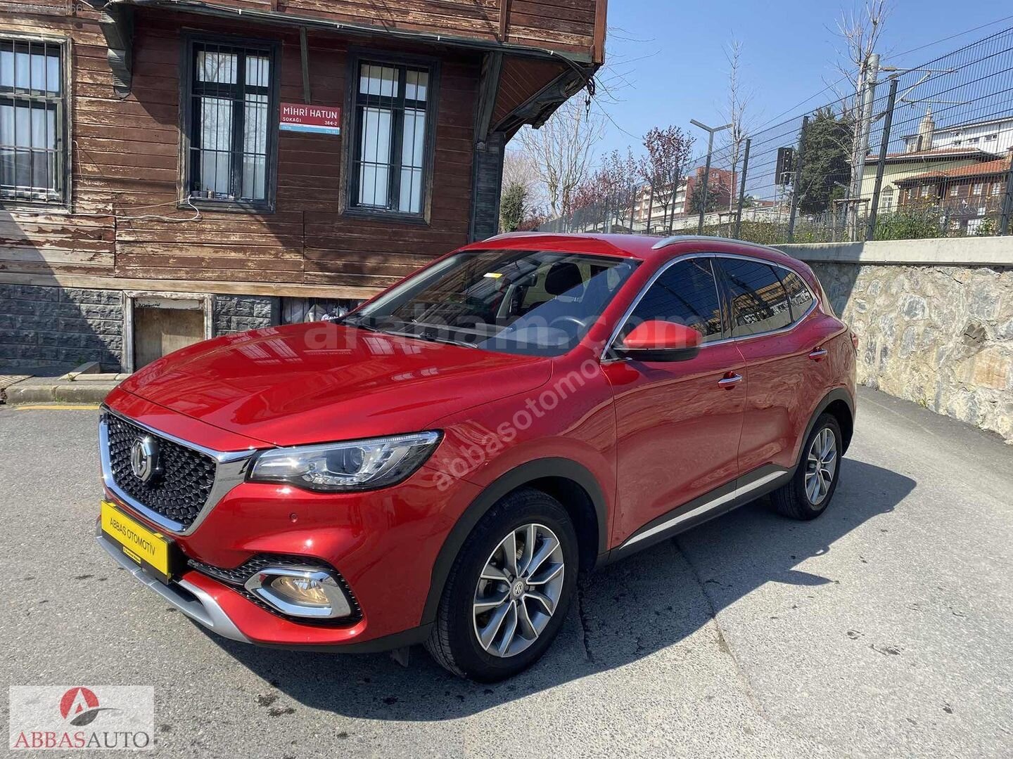 MG HS 1.5 T-GDI COMFORT HATASIZ BOYASIZ ÖZEL LANSMAN RENK FULL 3