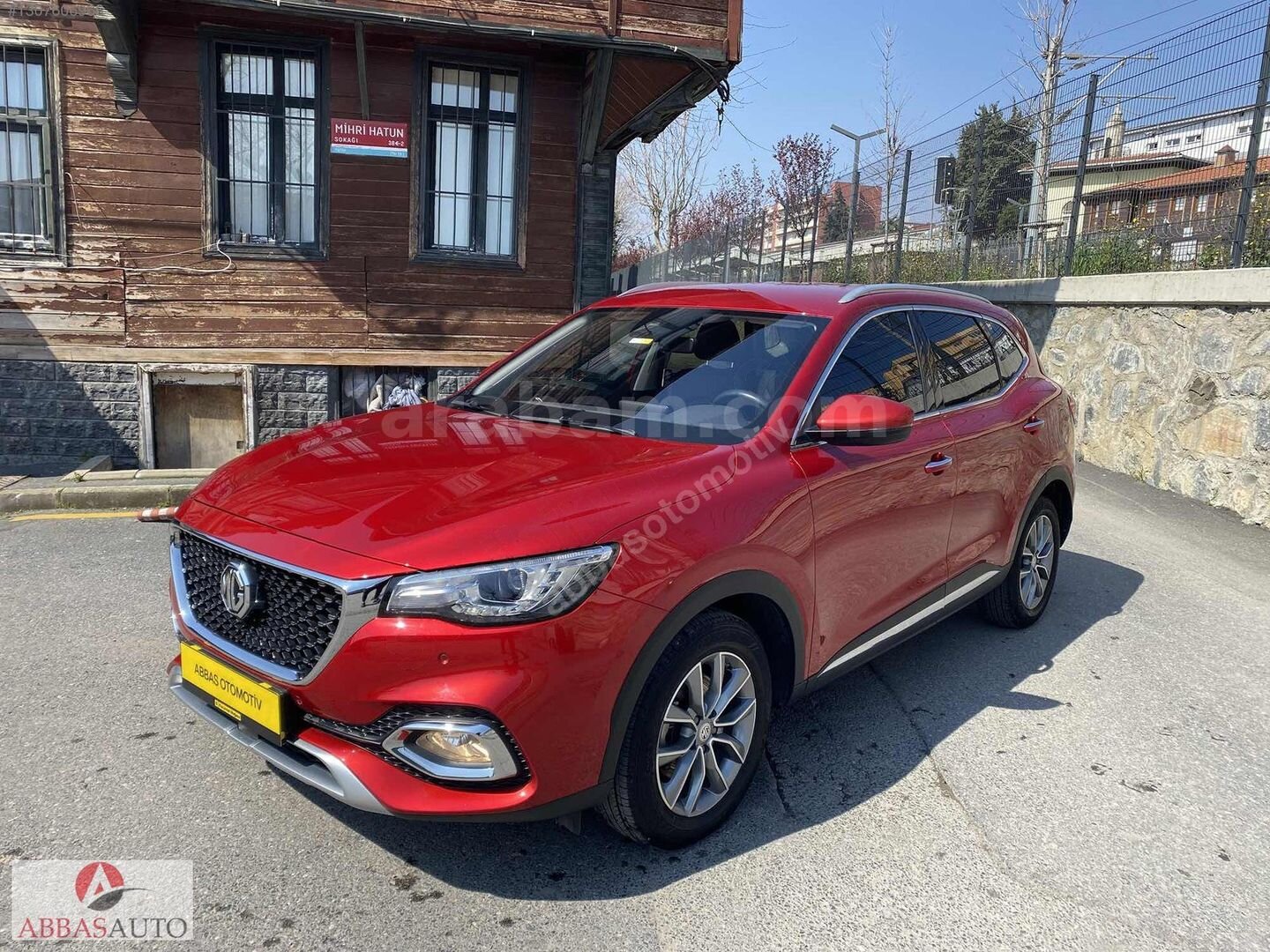 MG HS 1.5 T-GDI COMFORT HATASIZ BOYASIZ ÖZEL LANSMAN RENK FULL 2