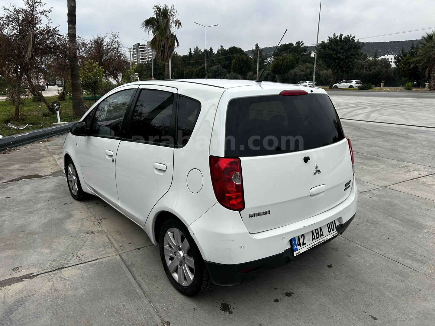 Sahibinden Mitsubishi Colt 1.3 Elegance 2011 Model 3