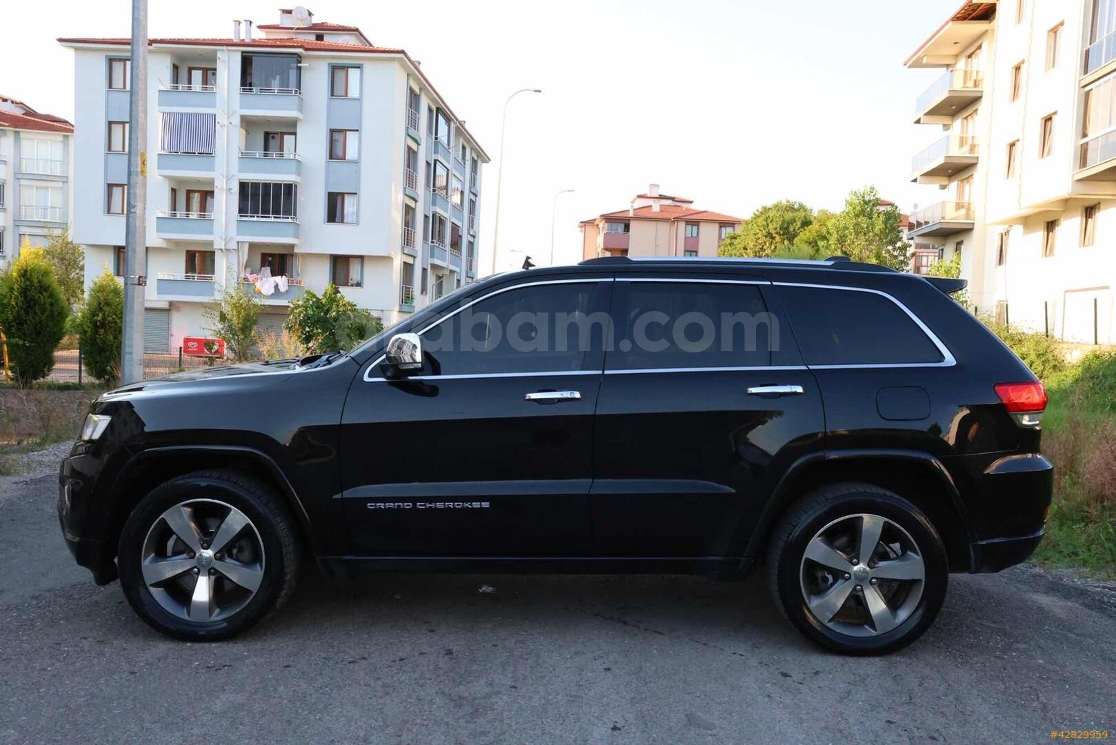 MBO OTOMOTİVDEN 2014 MODEL GRAND CHEROKEE 3.0 CRD V6 7