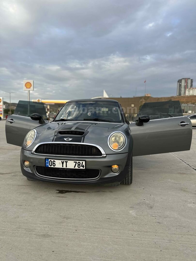 Sahibinden Mini Cooper S 1.6 2009 Model 2
