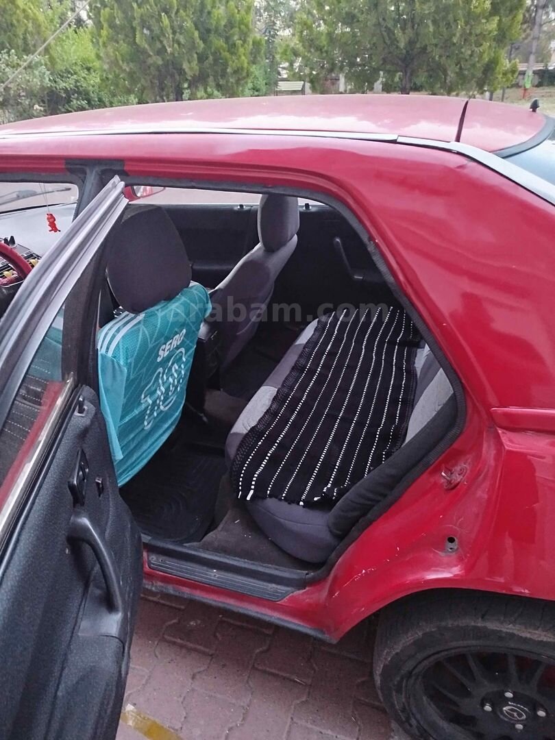 Sahibinden Mazda 323 1.6 F 1990 Model 5