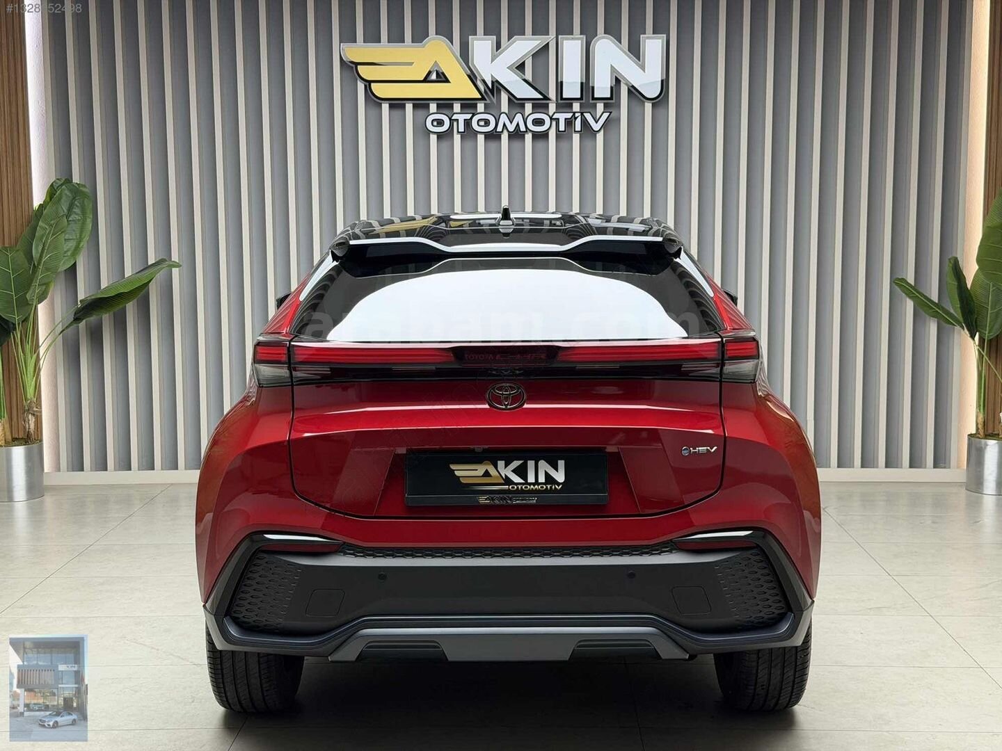 AKINOTO'DAN C-HR 1.8 HYBRİD PASSİON X-SPORT/CAM TVN/ 6