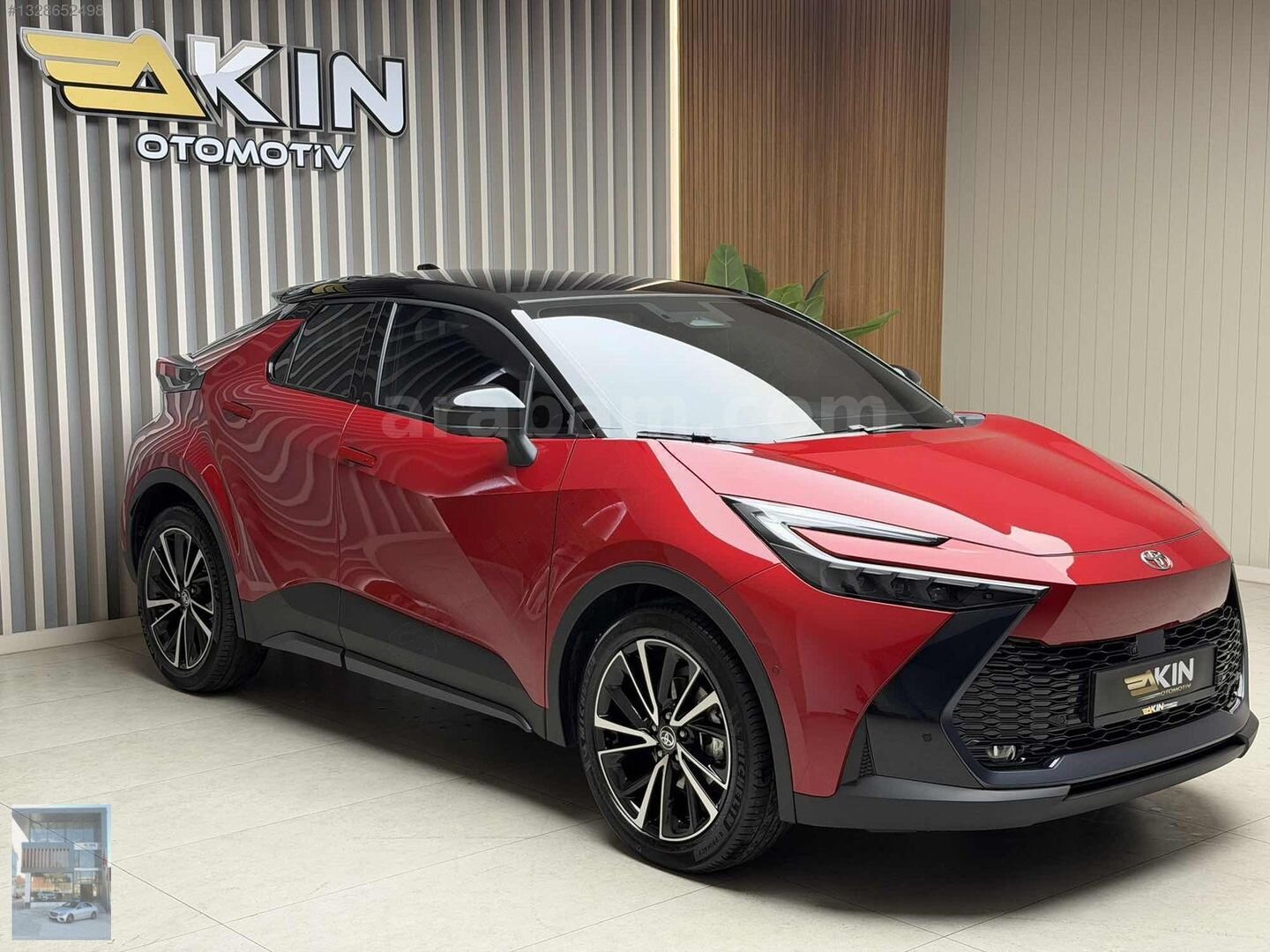 AKINOTO'DAN C-HR 1.8 HYBRİD PASSİON X-SPORT/CAM TVN/ 3