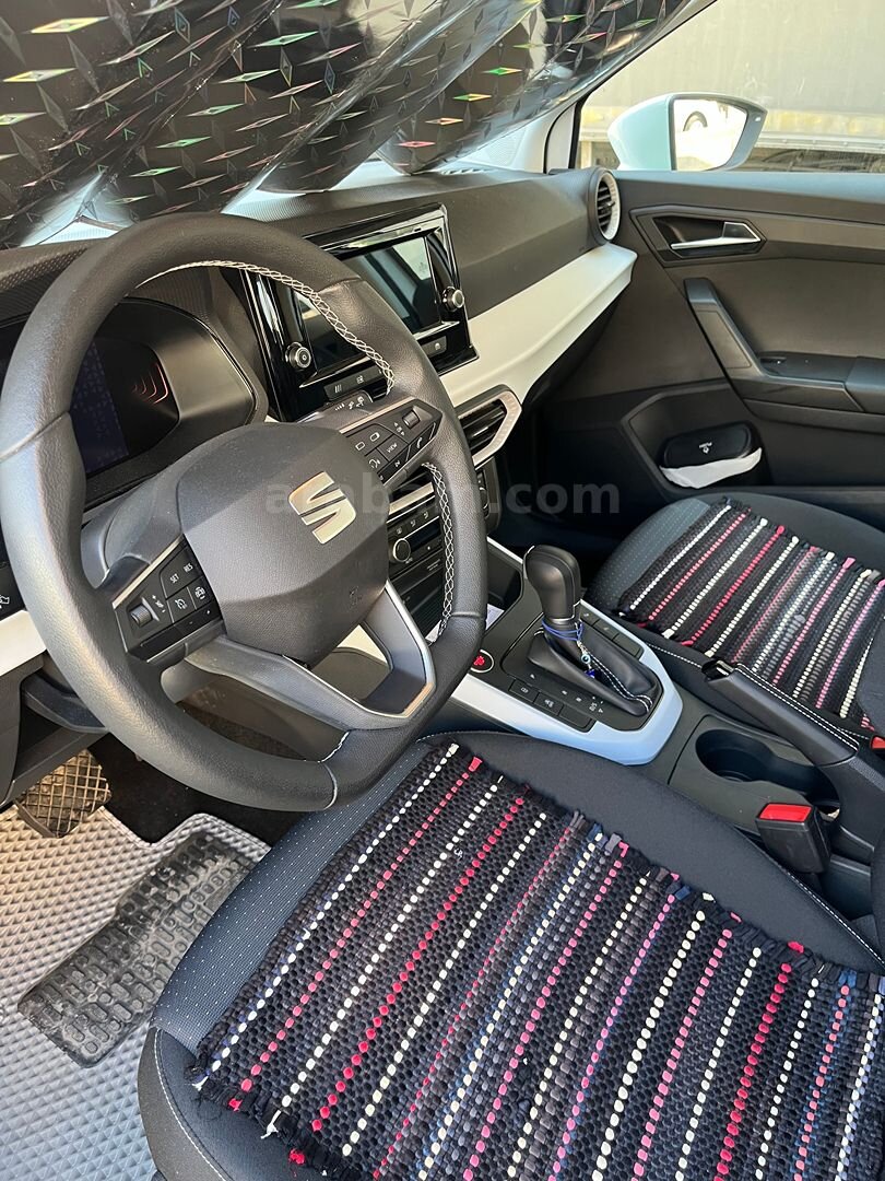 Sahibinden Seat Arona 1.0 EcoTSI Style Plus 2025 Model 4