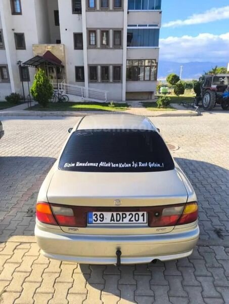Sahibinden Mazda 323 1.5 1998 Model 319.000 km