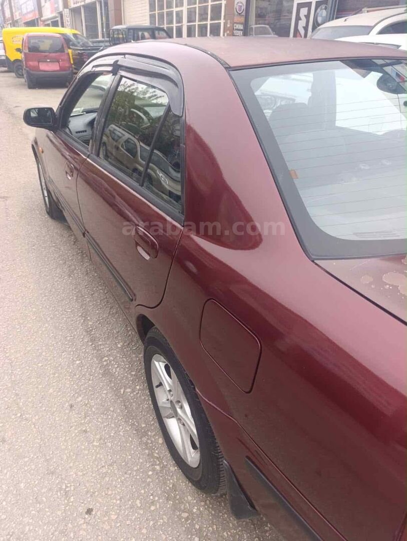 Sahibinden Mazda 323 1.5 TSi 1999 Model 2