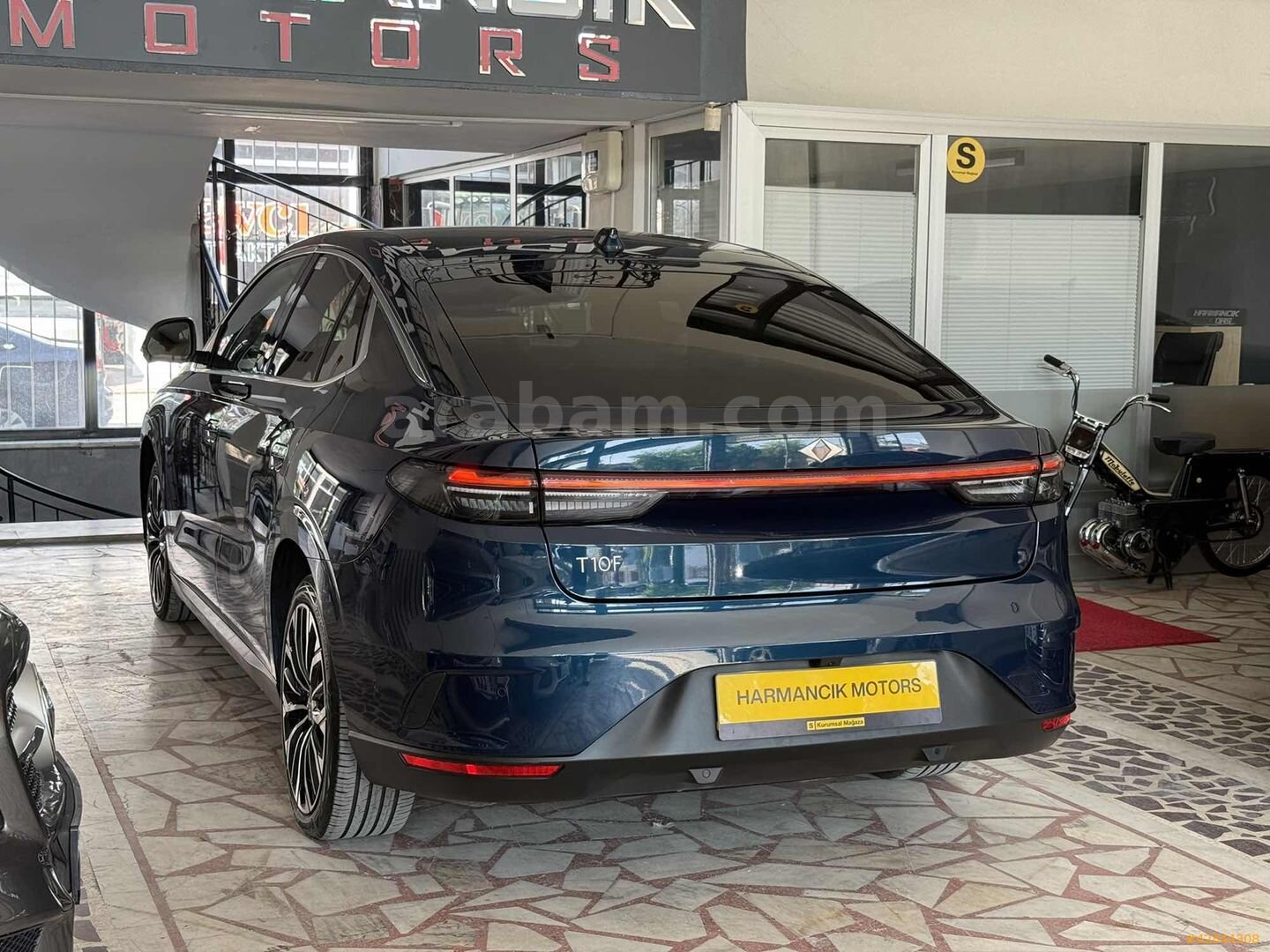 Galeriden TOGG T10F V2 Uzun Menzil 2025 Model Konya 14.000 km Lacivert 6