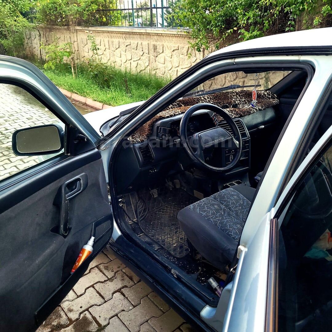 Sahibinden Lada Vega 1.5 2005 Model Elazığ 140.000 km Gri (Gümüş) 7