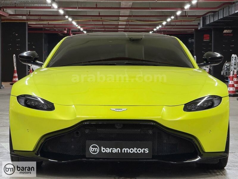 Galeriden Aston Martin Vantage V8 2018 Model İstanbul 28.112 km Sarı