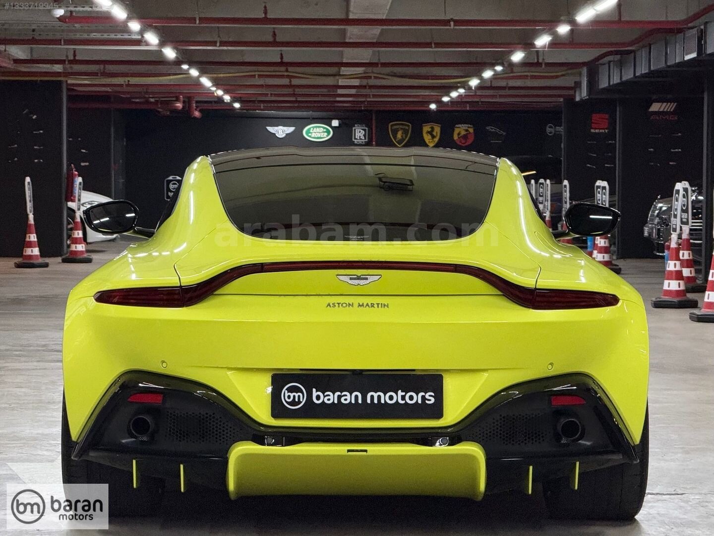 Galeriden Aston Martin Vantage V8 2018 Model İstanbul 28.112 km Sarı 6