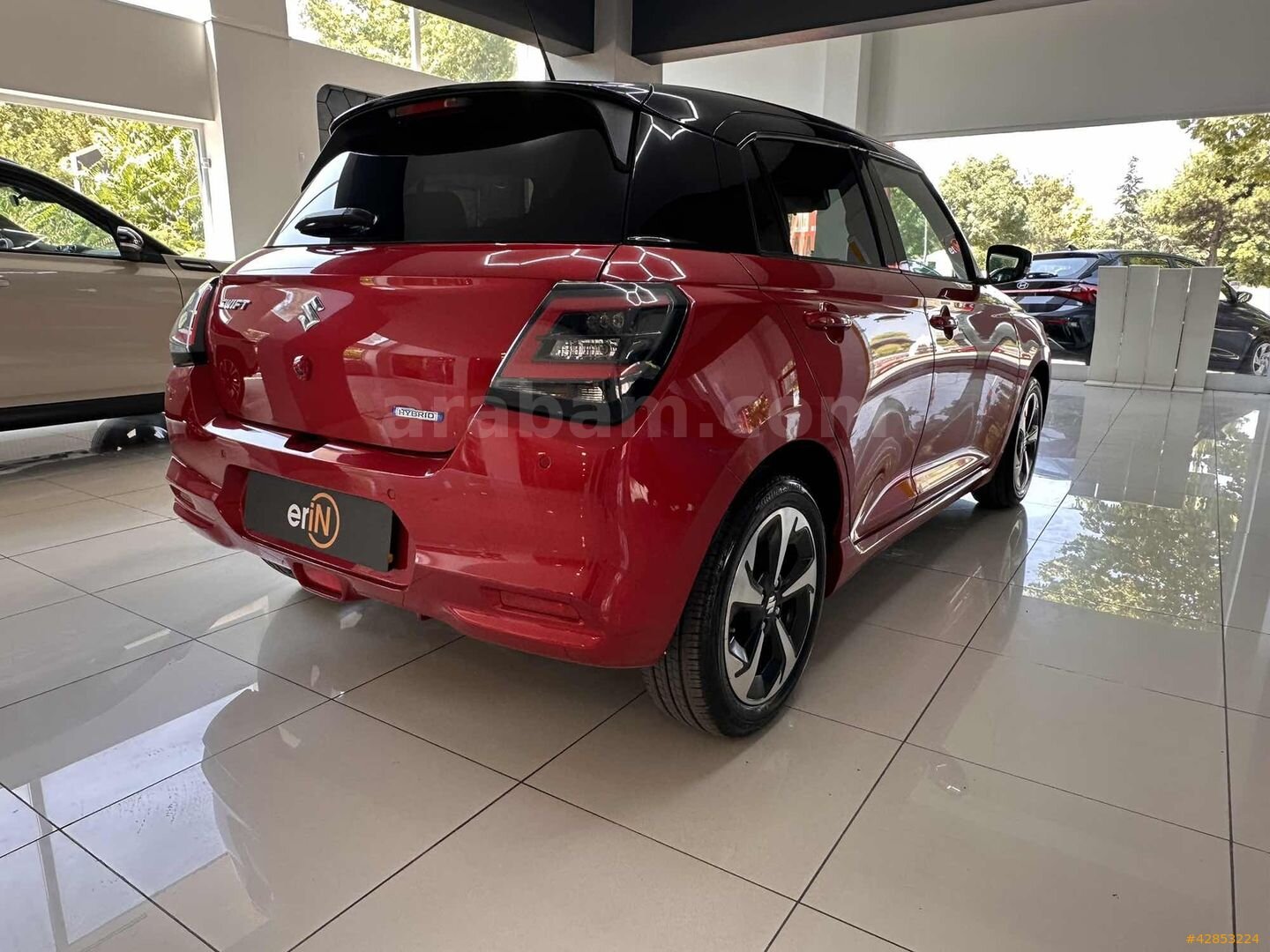 Galeriden Suzuki Swift 1.2 Hibrit Pulse 2025 Model Kayseri 6.120 km Kırmızı 6