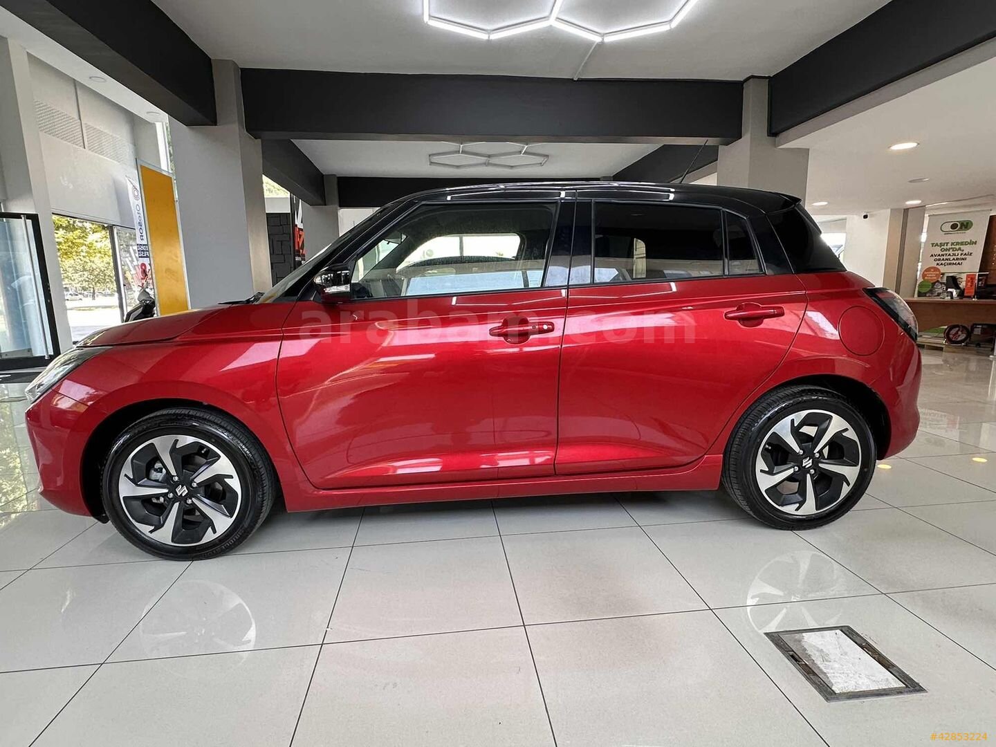 Galeriden Suzuki Swift 1.2 Hibrit Pulse 2025 Model Kayseri 6.120 km Kırmızı 4