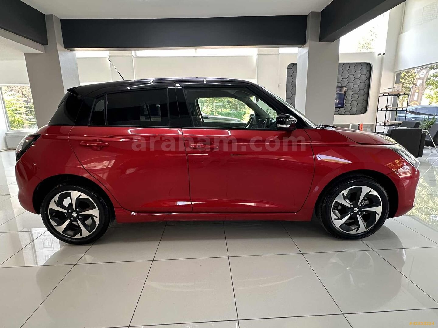 Galeriden Suzuki Swift 1.2 Hibrit Pulse 2025 Model Kayseri 6.120 km Kırmızı 7