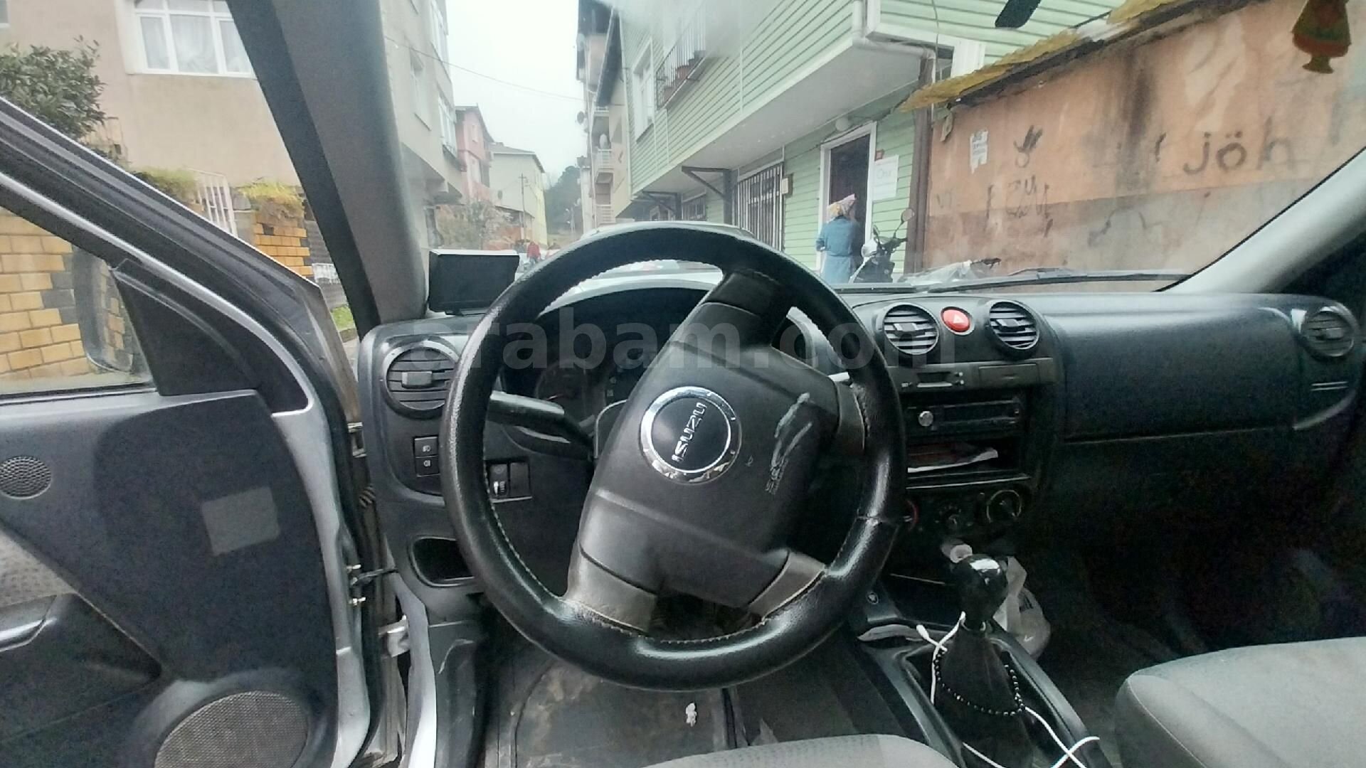 Sahibinden Isuzu D-Max 2.5 4x2 2008 Model İstanbul 4