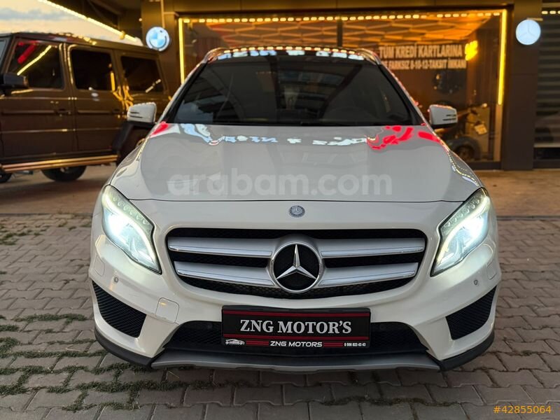 ZENGİN MOTORS'DAN 2016 MERCEDES GLA 180 D AMG DEĞİŞENSİZ